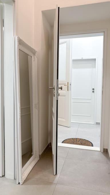 Studio Mari Apartment *