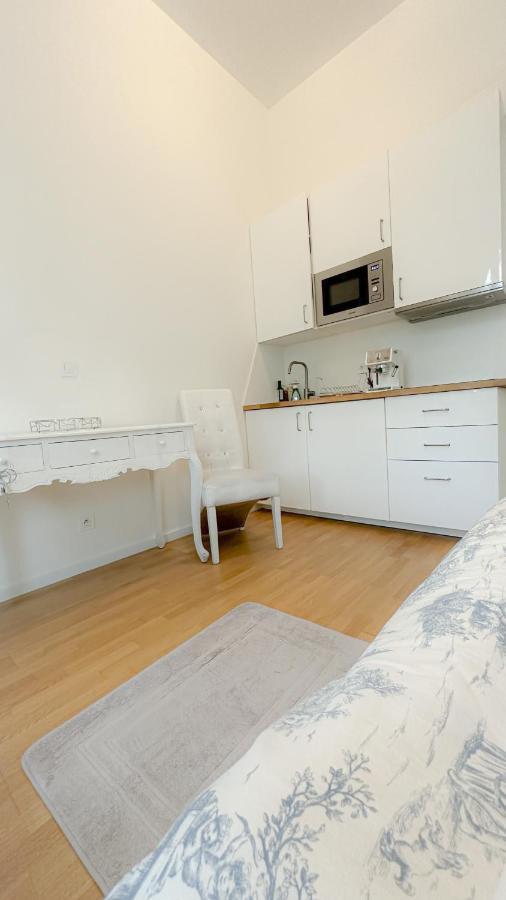 Studio Mari Apartment Prague